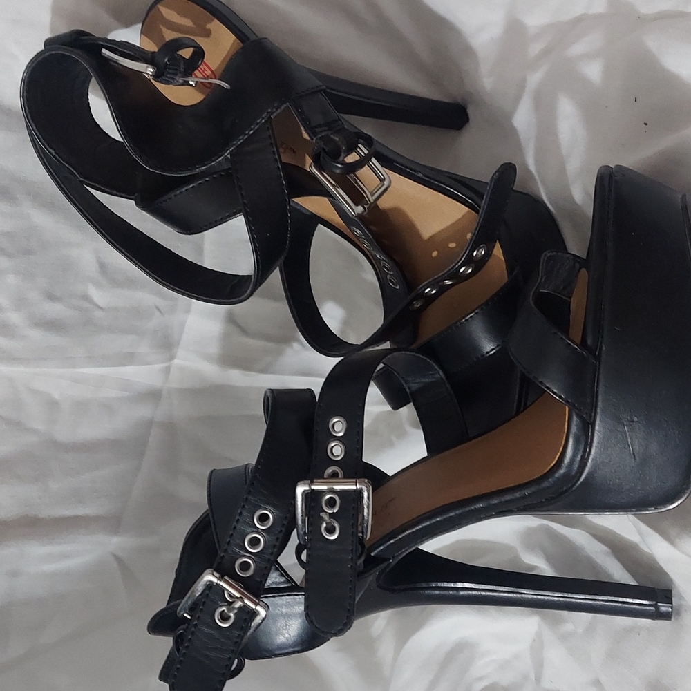 Black heels
